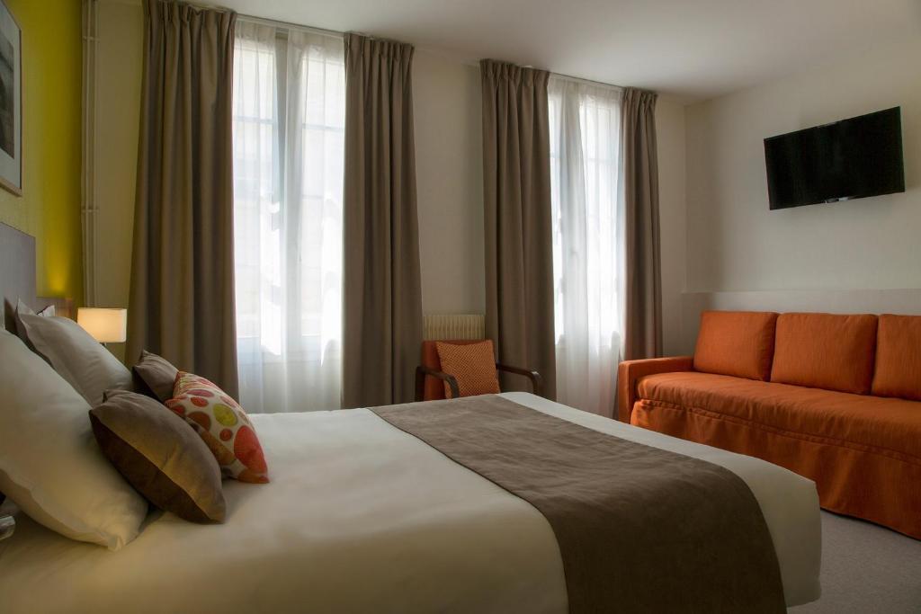 Logis Hotel Chaptal, 阿姆博斯 外观 照片