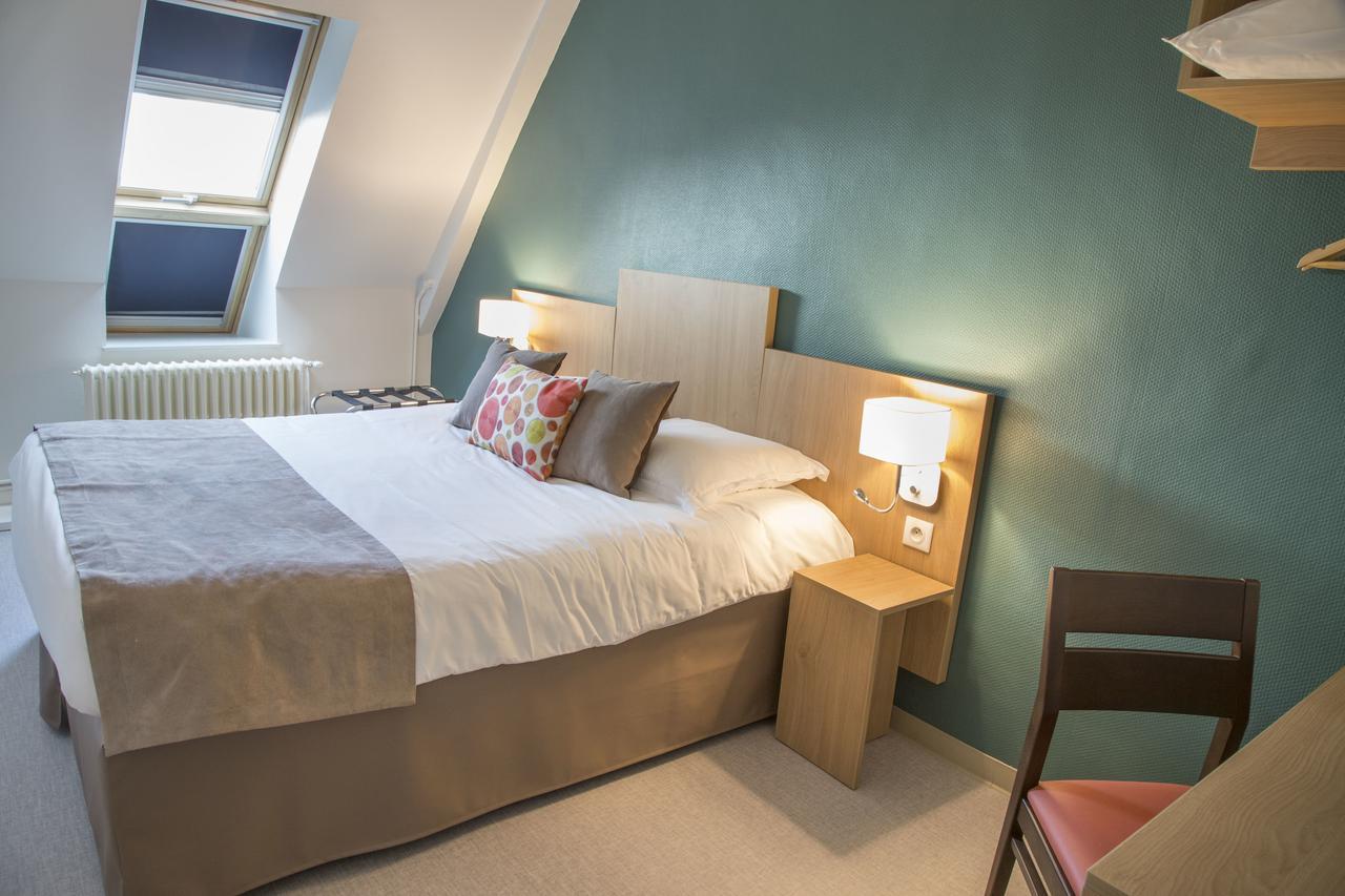 Logis Hotel Chaptal, 阿姆博斯 外观 照片