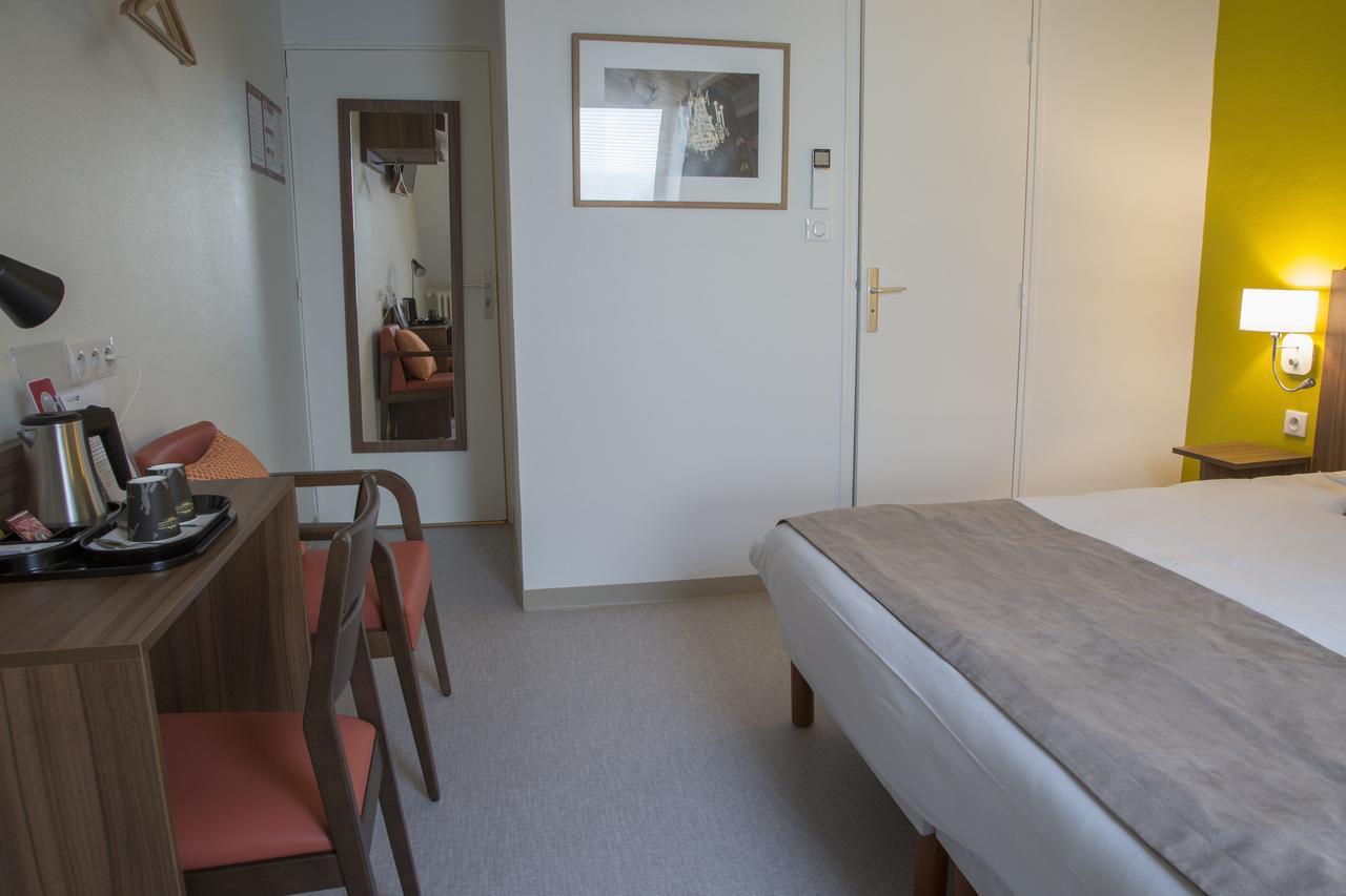 Logis Hotel Chaptal, 阿姆博斯 外观 照片