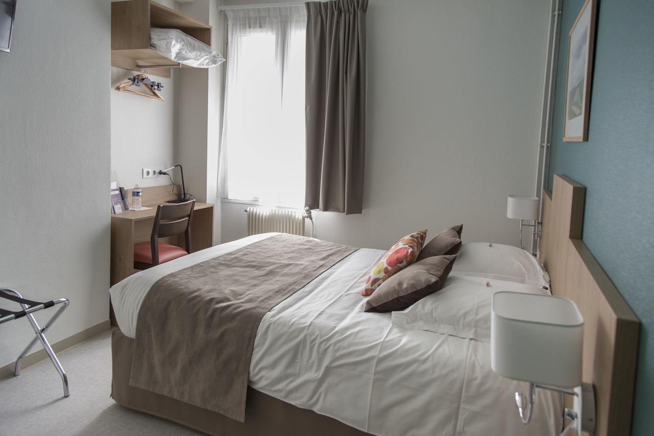 Logis Hotel Chaptal, 阿姆博斯 外观 照片