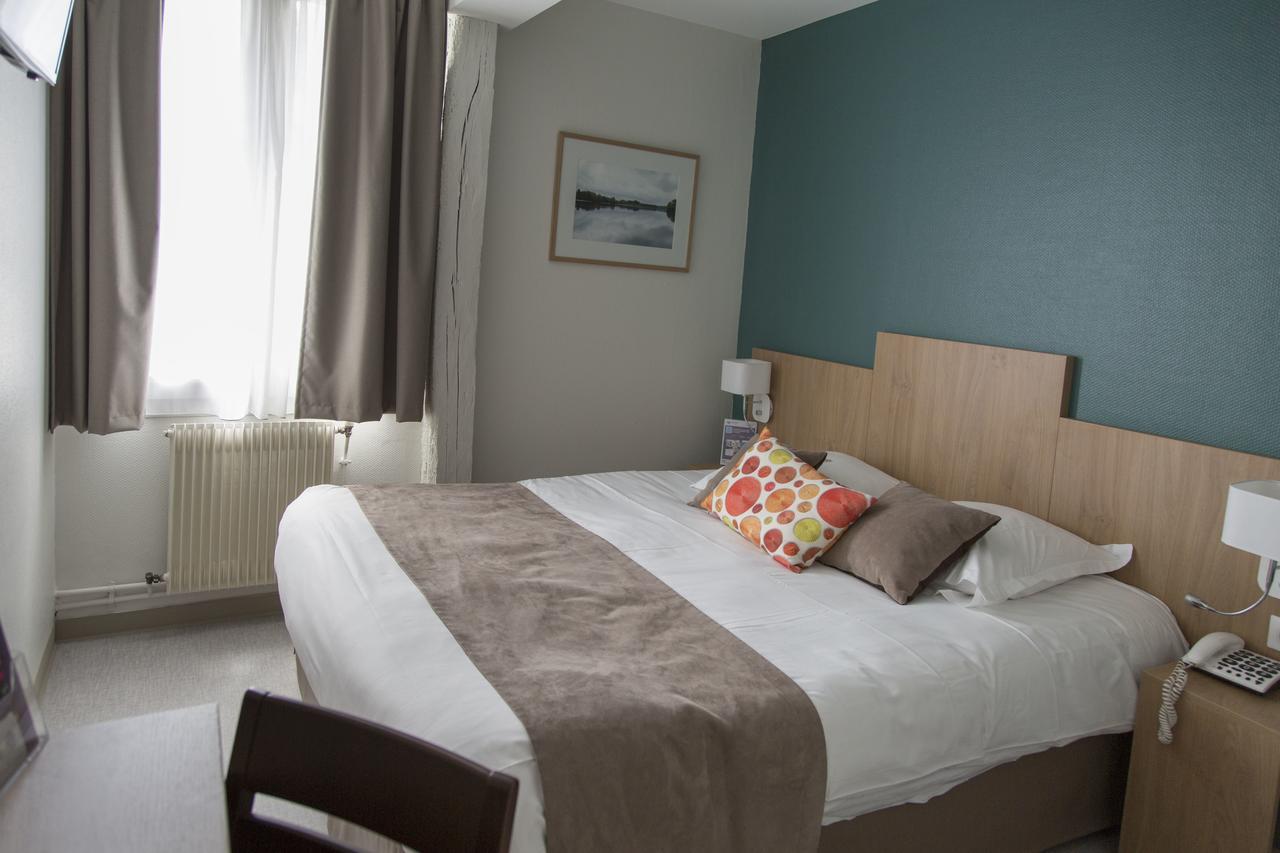 Logis Hotel Chaptal, 阿姆博斯 外观 照片